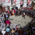 La fiesta de Moros y Cristianos llega a la Sierra de Cádiz con su lucha por el patrón de Benamahoma