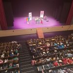 Más de 600 alumnos participan en la actividad “Los colores del flamenco”
