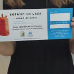 Márgenes y Vínculos reparte botellas de gas butano a 335 familias durante el estado de alarma