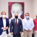 Landaluce recibe al nuevo presidente de la Junta Rectora del Parque Natural del Estrecho, Eduardo Briones