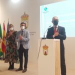 La gastronomía campogibraltareña y nuevas iniciativas empresariales, ejes de la actividad del stand comarcal en Fitur