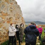 Alumnos de educación permanente conocen el trabajo de los presos del franquismo en la comarca