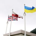 La bandera de Ucrania ondea en el número 6 de Convent Place