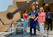 Celebrado el encuentro de Luthieres en el marco del VIII Encuentro de Guitarra Internacional ‘Paco de Lucía’ Algeciras
