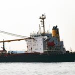 El alcalde La Línea, ‘expectante’ por el barco granelero semihundido en Gibraltar frente al litoral de levante