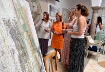 Inaugurada la exposición ‘Arte con vida’ de Manuela Puerta en el Museo Municipal