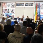 Presentación, en La Línea, del libro de José Luis Yagüe, un histórico del periodismo en la comarca