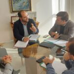 Vaca recibe en su primera visita institucional al nuevo delegado territorial de Agricultura, David Gil