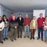 Cepsa expone al Comité de Vecinos la estrategia Positive Motion 2030