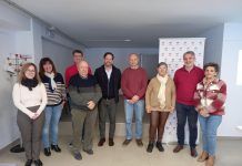 Cepsa expone al Comité de Vecinos la estrategia Positive Motion 2030