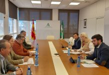 La delegada Mercedes Colombo recibe a la Comunidad de Regantes de San Pablo de Buceite