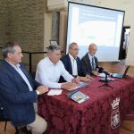 Las Iglesias y las calles de Tarifa protagonizan la nueva guía patrimonial del Campo de Gibraltar