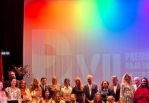 Tarifa celebra la diversidad y la igualdad en una emotiva gala de los Premios Roja Directa Diversidad 2025