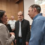 El PSOE de Algeciras homenajea al arquitecto Manuel Sánchez Arcas durante la proyección del documental “Ideología, acero y hormigón”