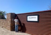El despliegue del contenedor marrón encara su fase decisiva en Tarifa con acciones a pie de calle