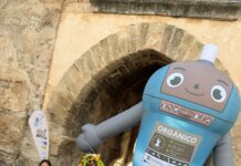 Tarifa traslada a la calle el reto de la basura orgánica con nuevos puntos informativos