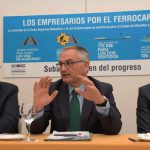 La Confederación reúne a empresarios y agentes sociales en un encuentro con Josep Vicente Boira