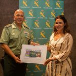 La ONCE hace entrega del Cupón Conmemorativo por el 175 Aniversario de la Fundación de la Guardia Civil a la Comandancia de Algeciras