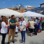 Celebrado el III Outlet Surfero Solidario en el paseo de la playa de Getares